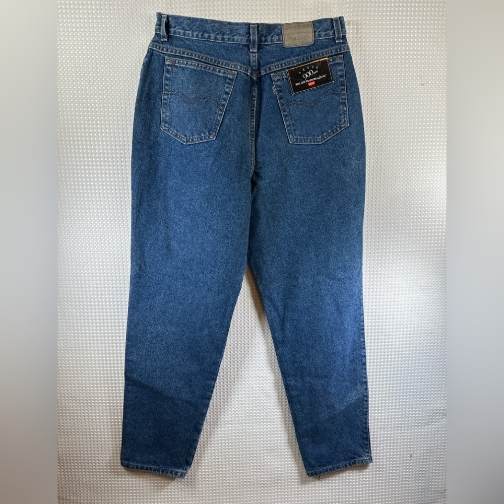 LEVI'S VINTAGE 900 SERIES JEANS WOMENS SIZE 18